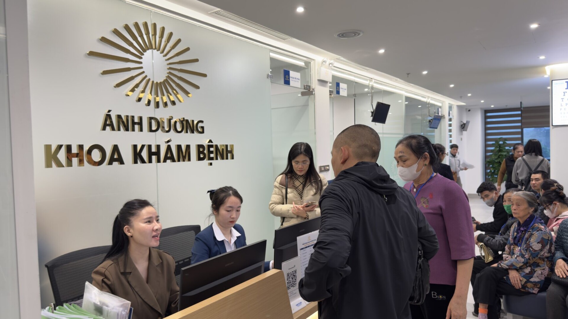 Điều kiện áp dụng thẻ bảo hiểm y tế (BHYT) tại Bệnh viện Mắt Ánh Dương