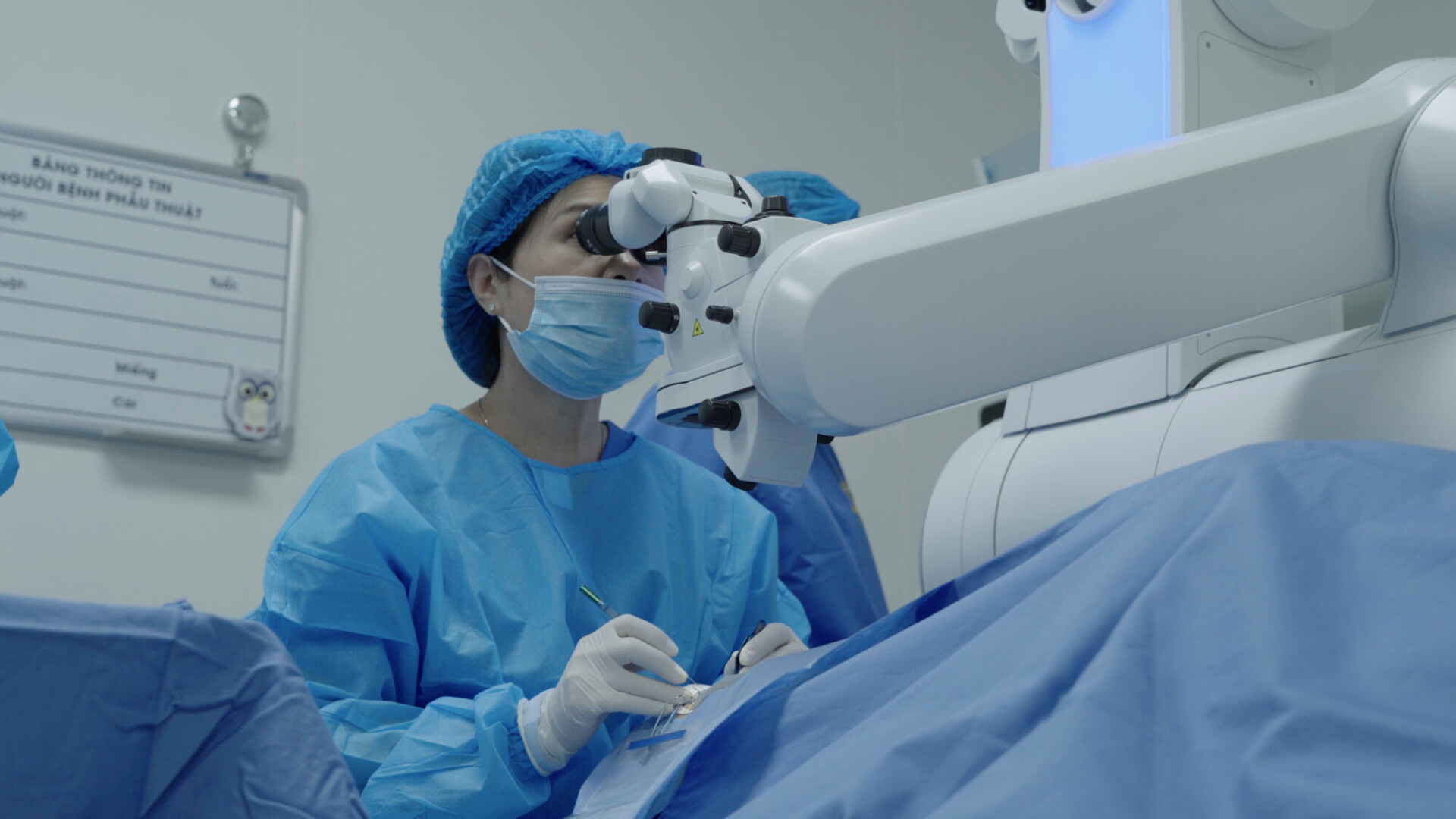 Hiểu đúng về xóa cận laser – Bước tiến vượt bậc giúp hàng triệu người “sáng mắt – tự tin”