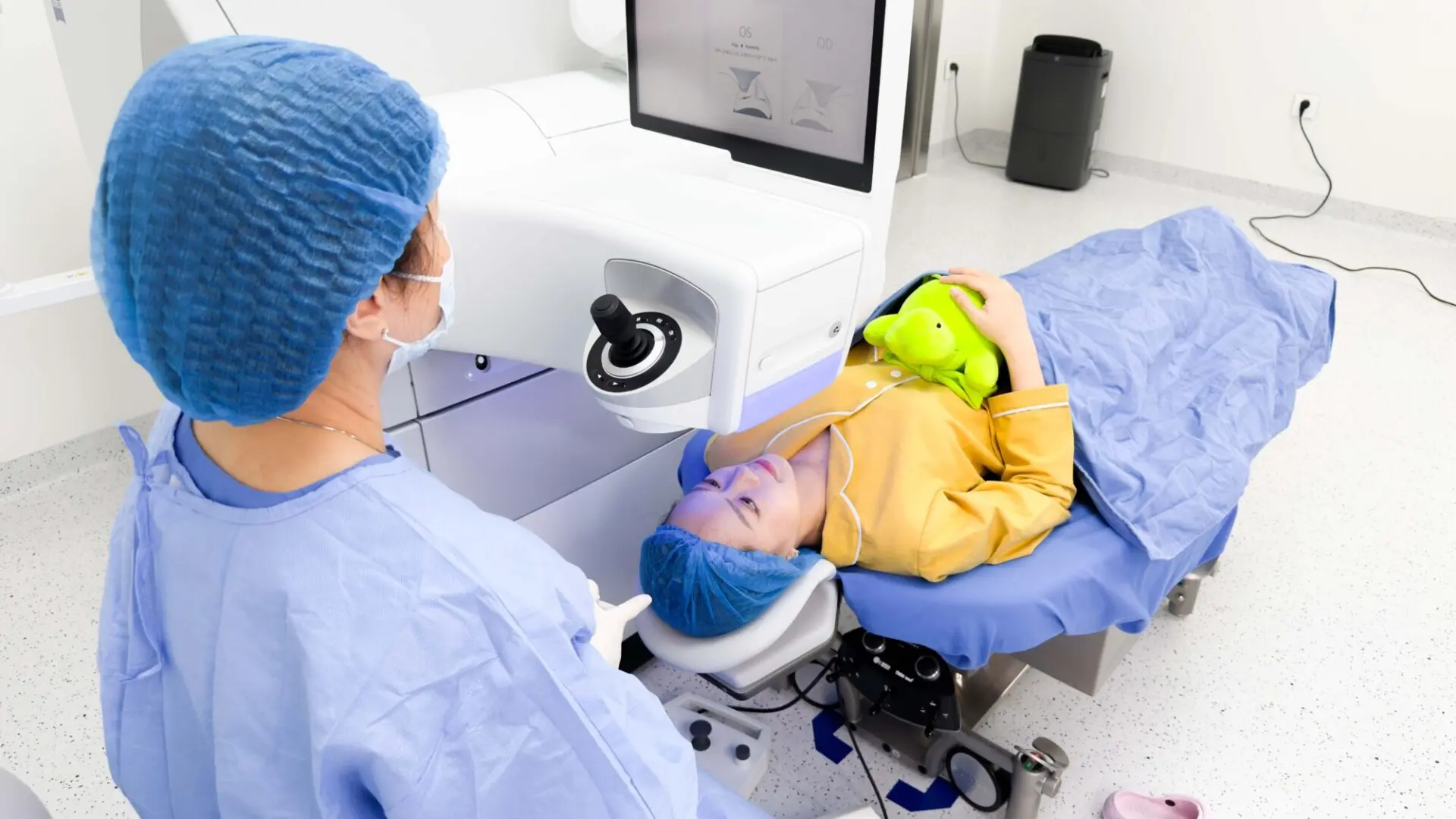 Công nghệ mổ mắt AI – Bước đột phá trong điều trị cận thị an toàn, chính xác