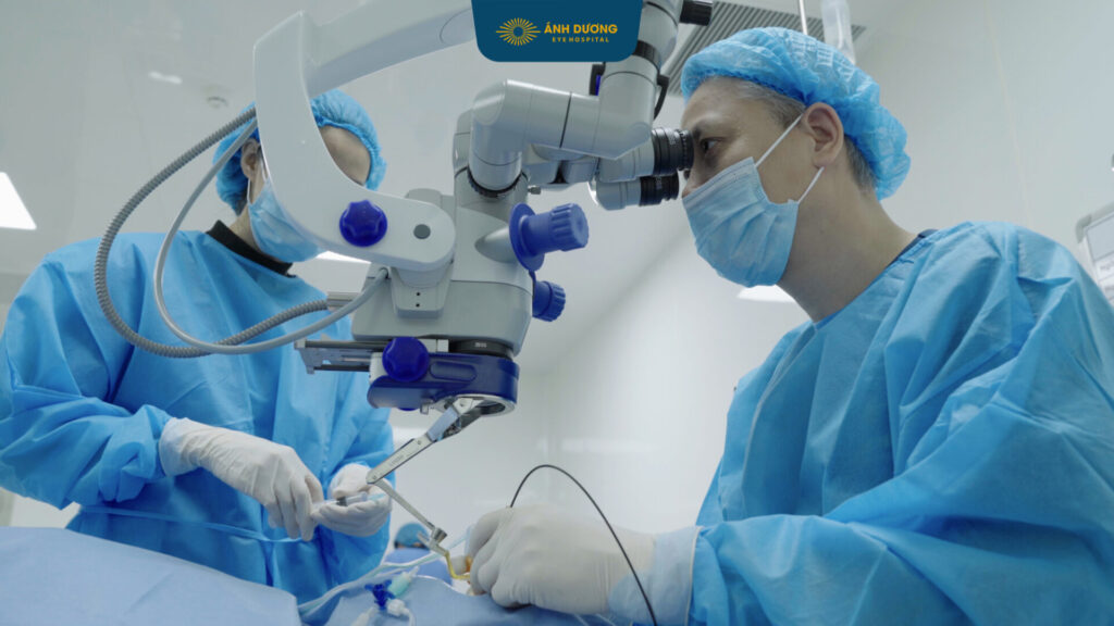 Phẫu Thuật Tháo đại độn Củng Mạc