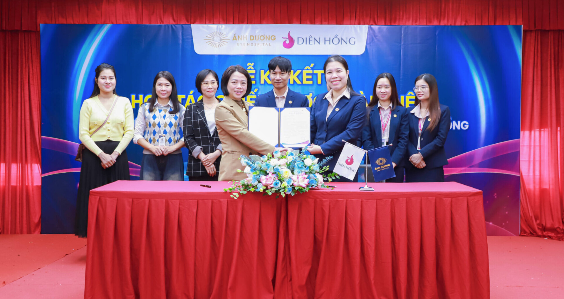 Bệnh viện Mắt Ánh Dương và Trung tâm dưỡng lão Diên Hồng ký kết hợp tác chiến lược toàn diện