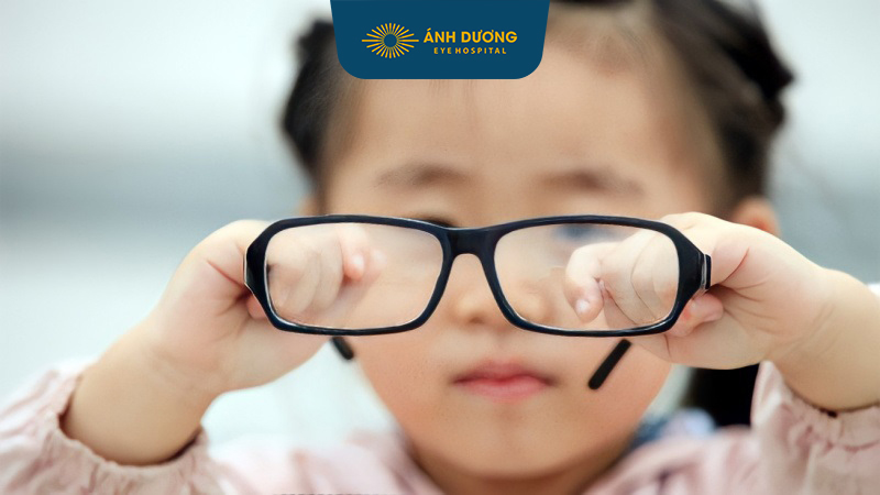 Nguyên nhân gây cận thị ở trẻ em – Hiểu đúng để phòng ngừa sớm