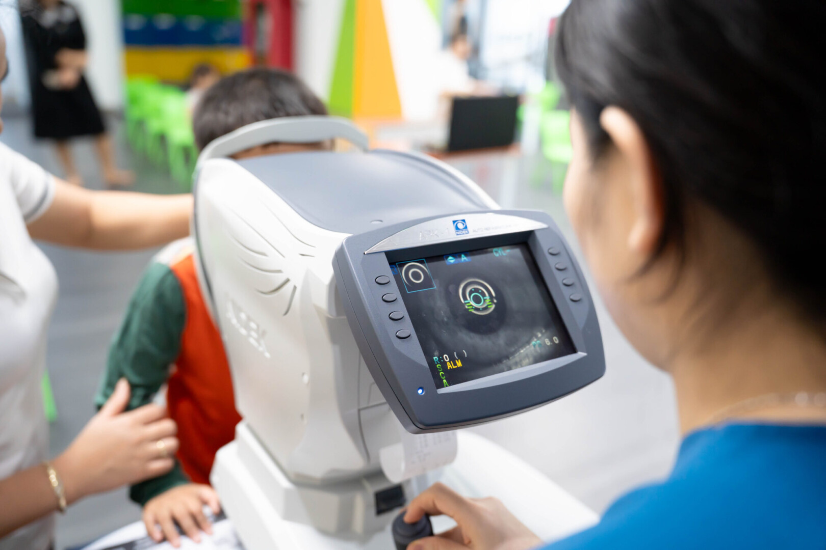 khám mắt học đường