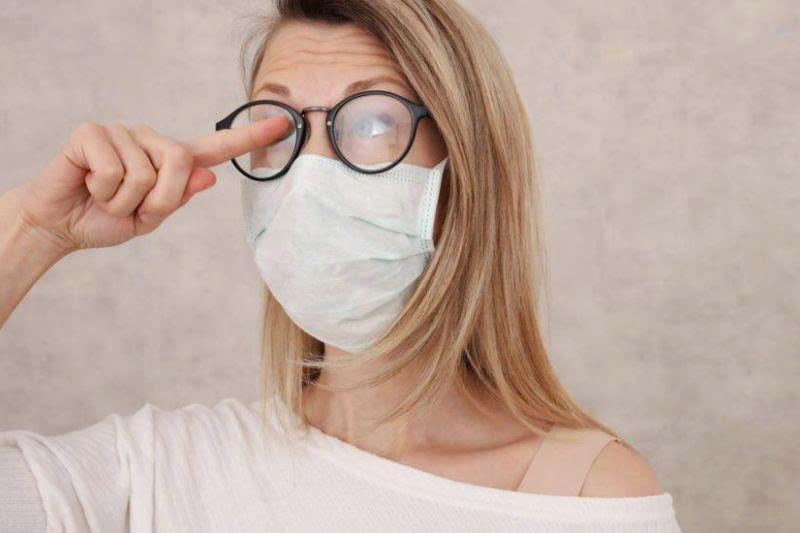 Kính mờ khi đeo khẩu trang